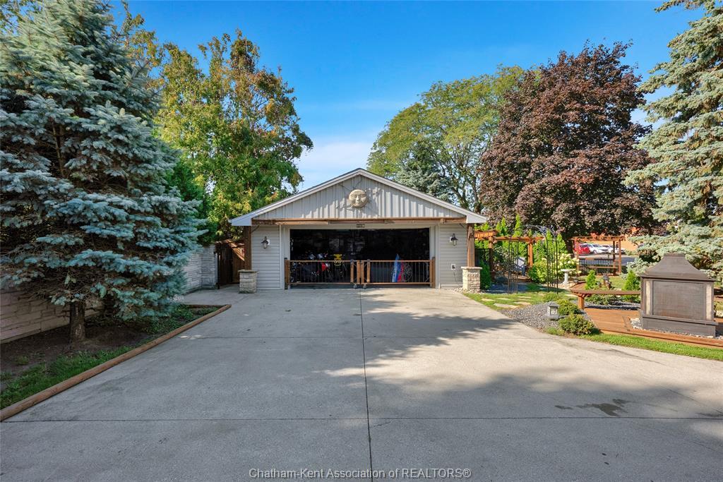 38 Glenwood Drive, Chatham, ON
