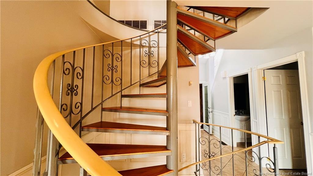 490A St Pierre Ouest Blvd, Caraquet, NB