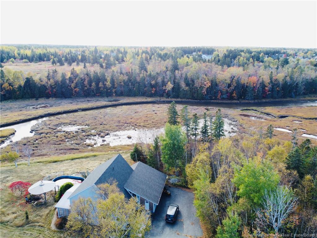 490A St Pierre Ouest Blvd, Caraquet, NB