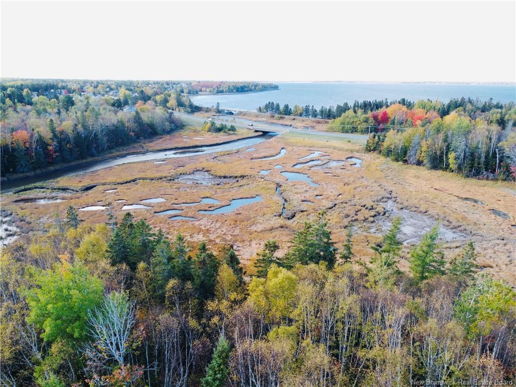 490A St Pierre Ouest Blvd, Caraquet, NB