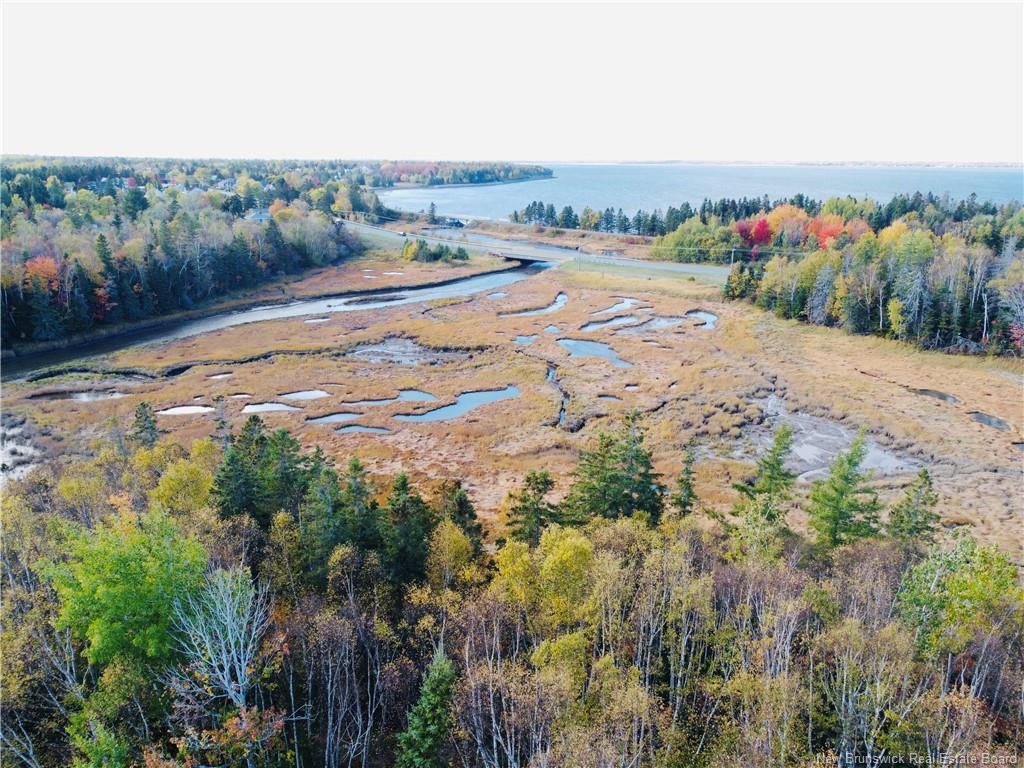 490A St Pierre Ouest Blvd, Caraquet, NB