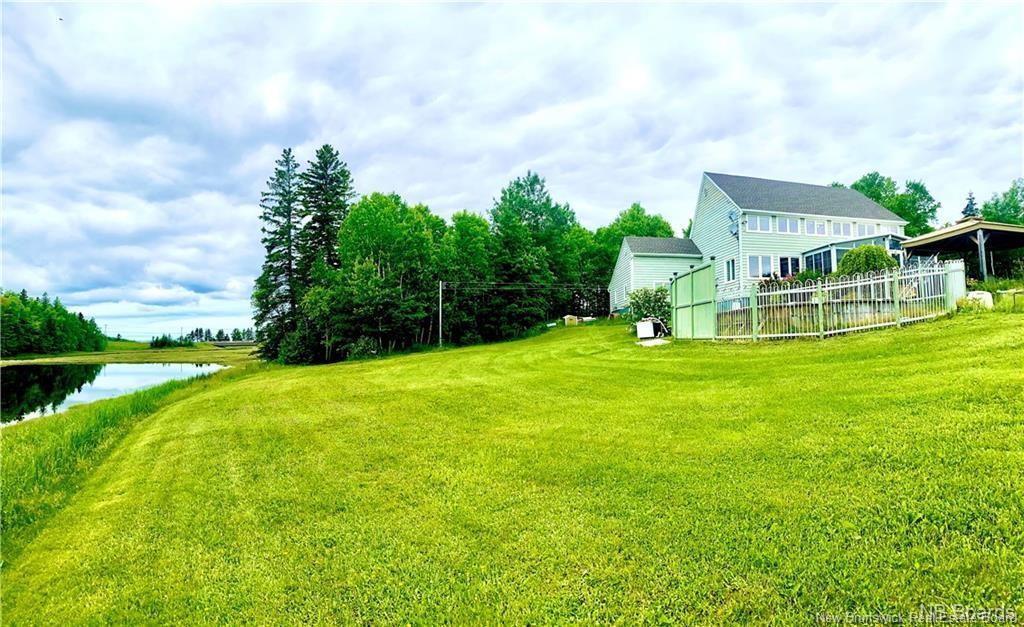 490A St Pierre Ouest Blvd, Caraquet, NB