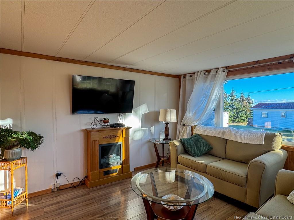 57 Allee Des Chalets, Petit-Rocher, NB