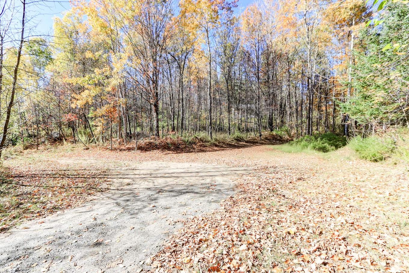 Stationnement - 242 Route Du Lac-Rond N., Montcalm, QC - Outdoor With View