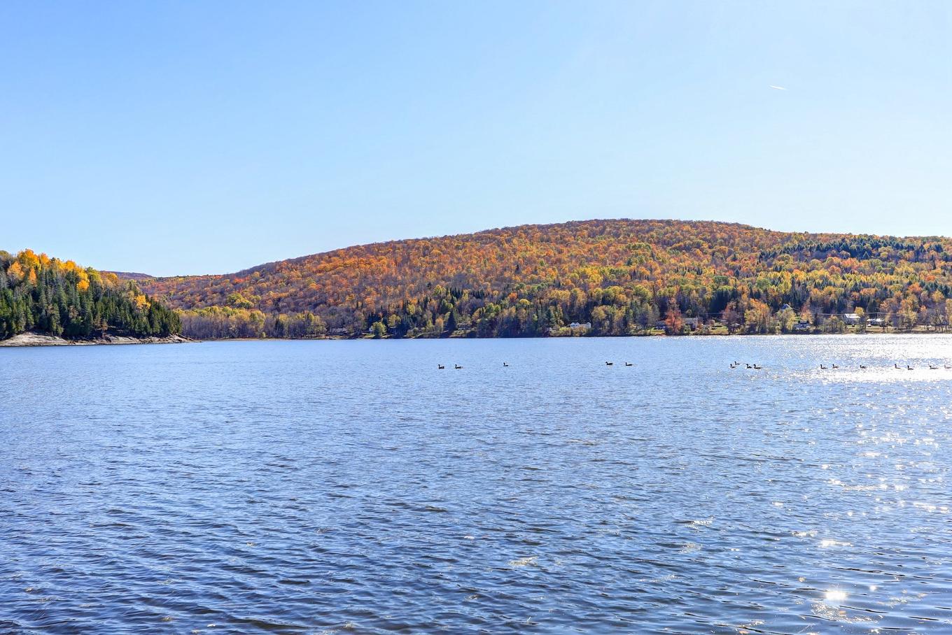 Accès au plan d'eau - 242 Route Du Lac-Rond N., Montcalm, QC - Outdoor With Body Of Water With View