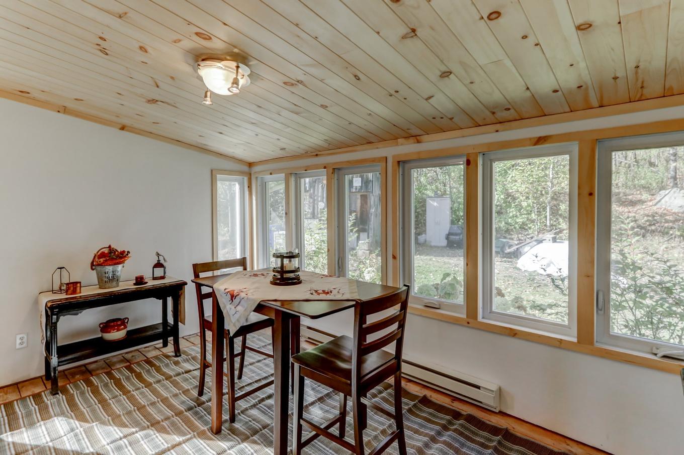 Coin-repas - 242 Route Du Lac-Rond N., Montcalm, QC - Indoor Photo Showing Other Room