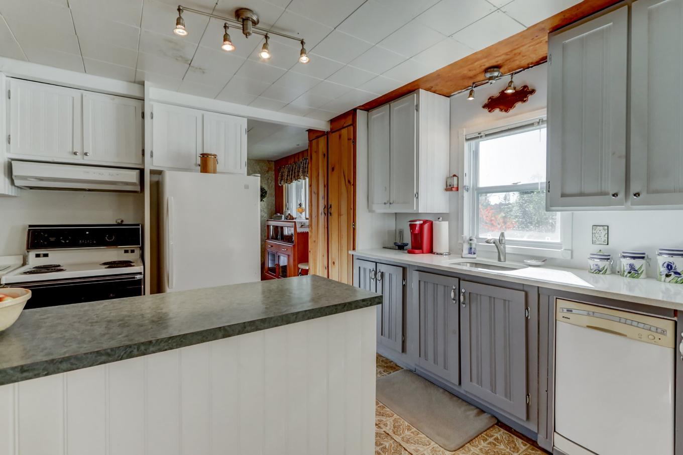 Cuisine - 242 Route Du Lac-Rond N., Montcalm, QC - Indoor Photo Showing Kitchen