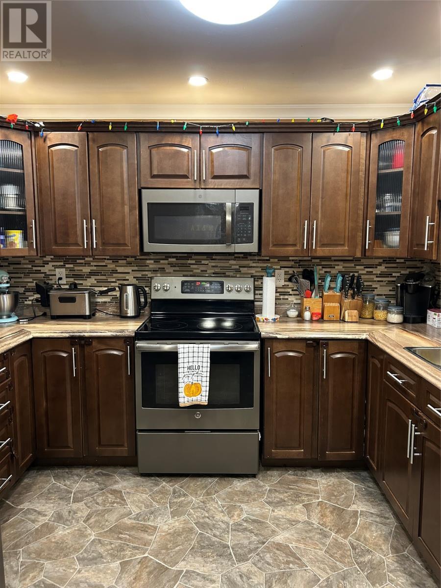 49 Park Drive, Happy Valley-Goose Bay, NL - Indoor Photo Showing Kitchen