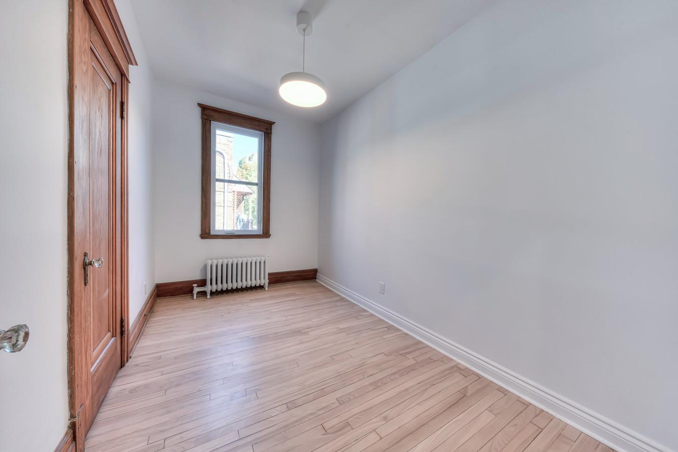 Bedroom - 5872 Av. Somerled, Montréal (Côte-Des-Neiges/Notre-Dame-De-Grâce), QC - Indoor Photo Showing Other Room