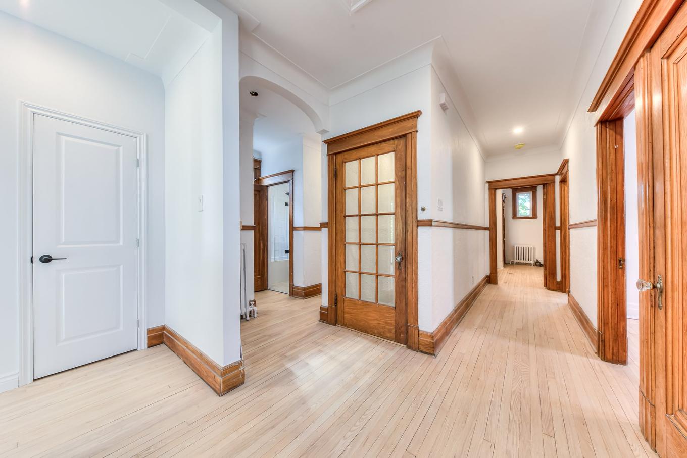 Hall - 5872 Av. Somerled, Montréal (Côte-Des-Neiges/Notre-Dame-De-Grâce), QC - Indoor Photo Showing Other Room