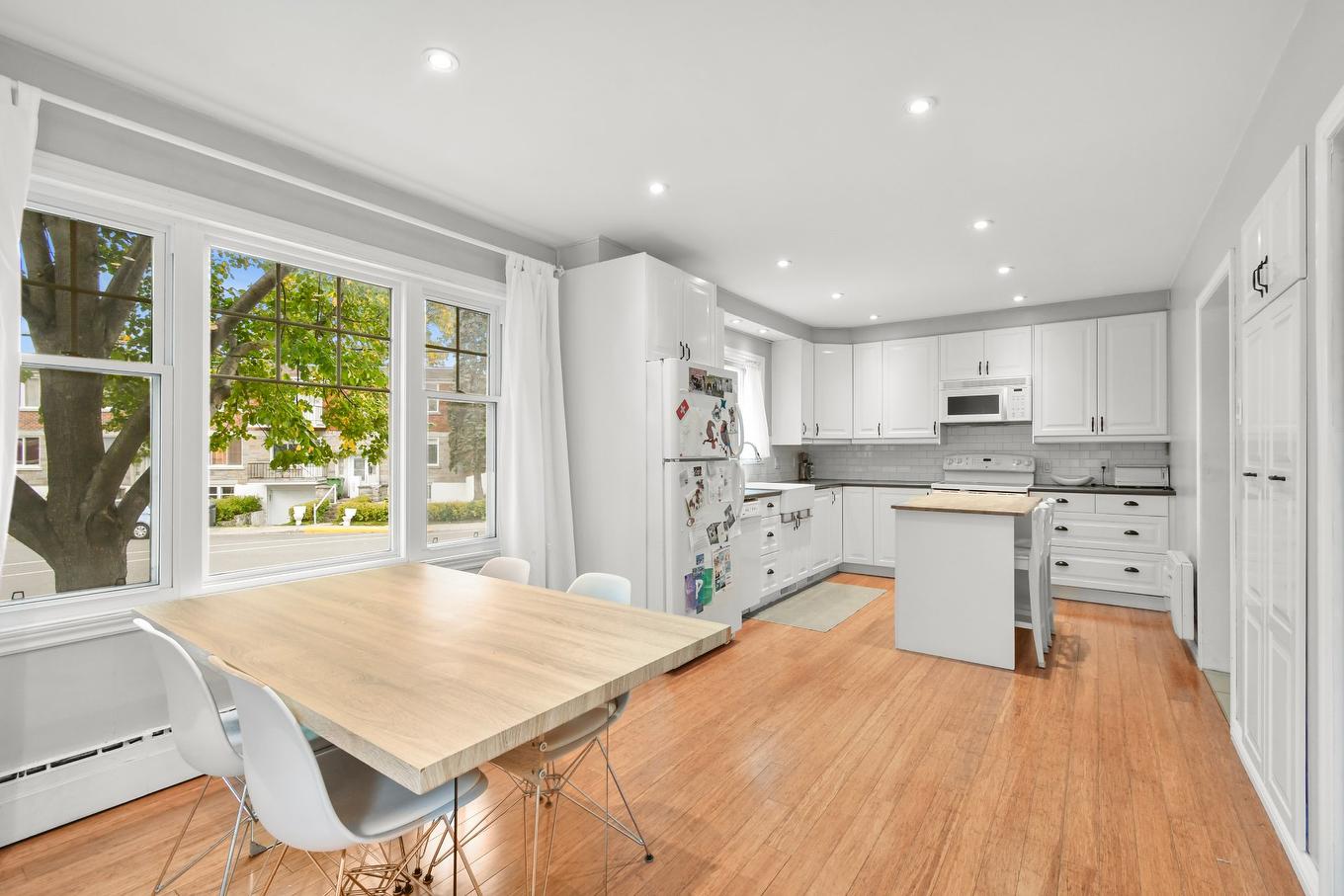 Cuisine - 7530 - 7530C Rue Centrale, Montréal (Lasalle), QC - Indoor