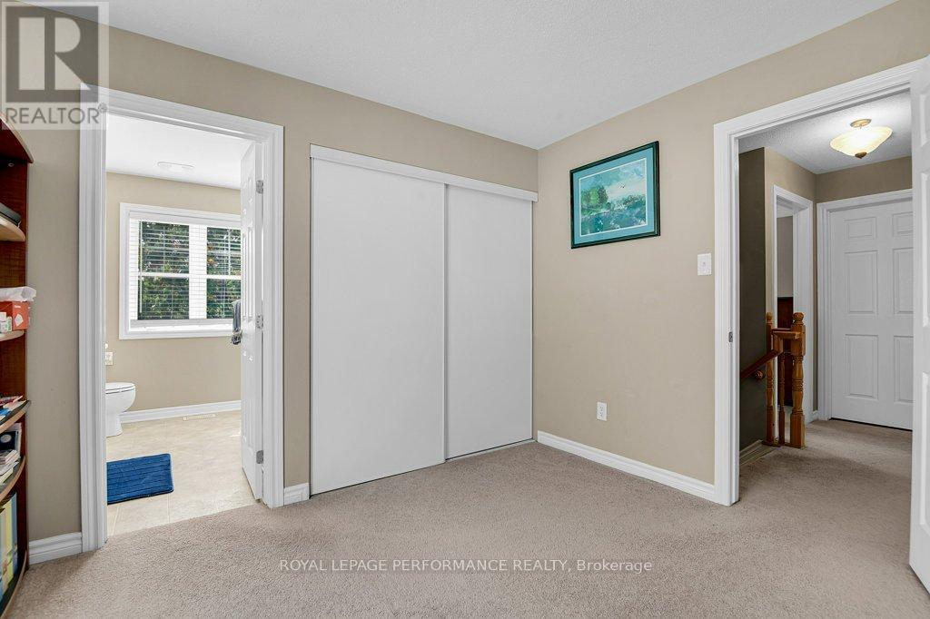 229 Mistral Way, Ottawa, ON - Indoor Photo Showing Other Room