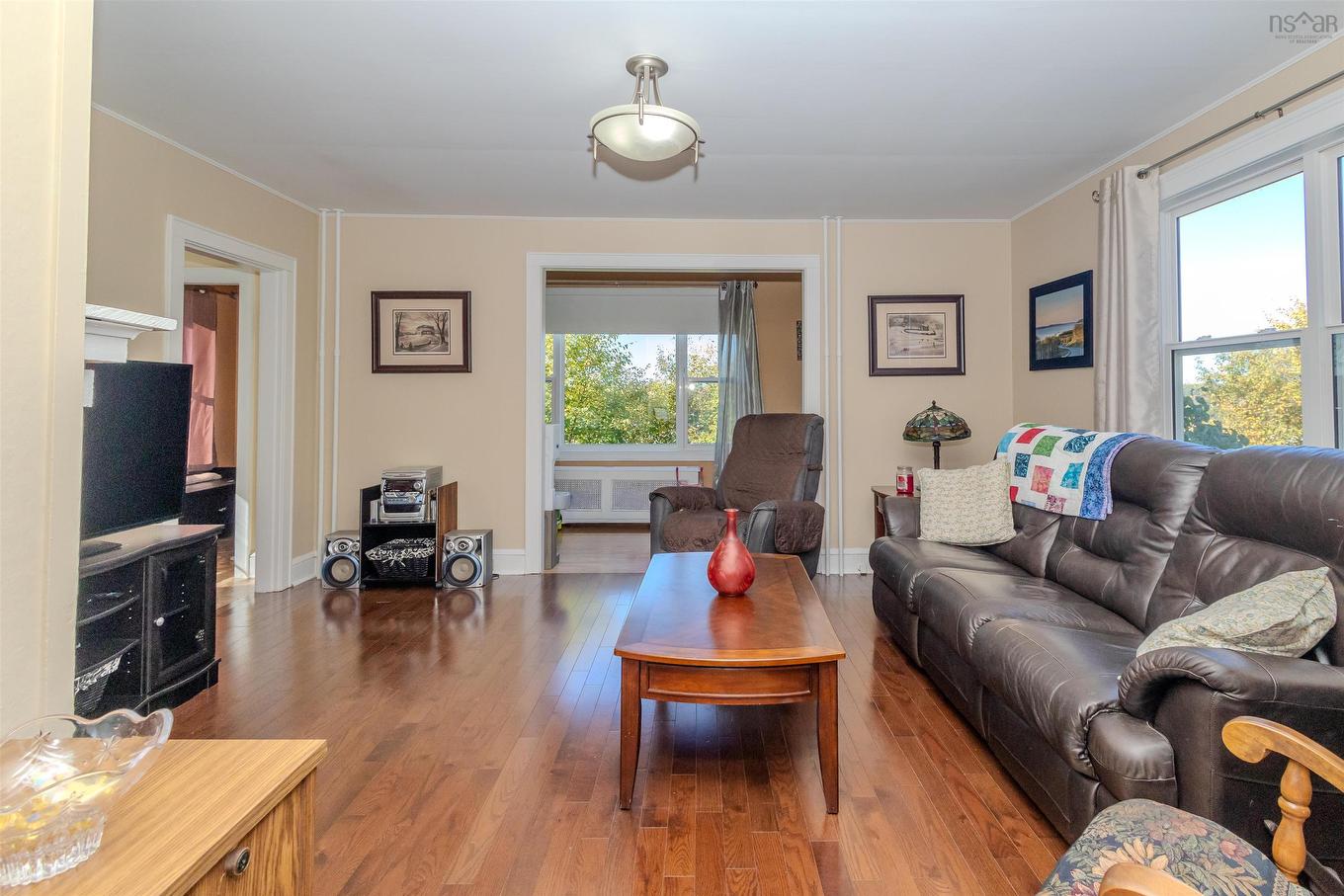 15 Harriet Street, Sydney River, NS