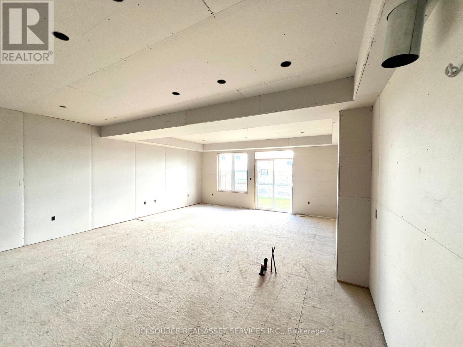 276 Tanglewood Drive, Hamilton, ON - Indoor Photo Showing Other Room