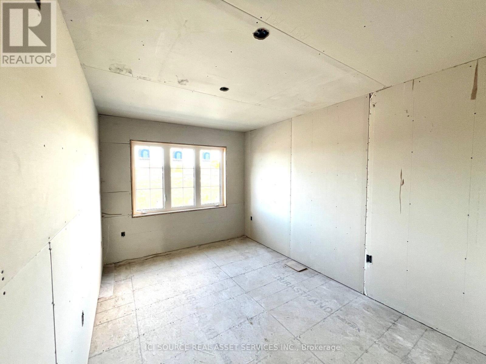 276 Tanglewood Drive, Hamilton, ON - Indoor Photo Showing Other Room