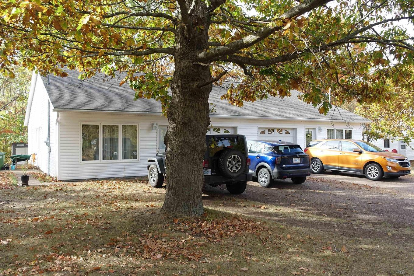 1198-1200 Maple Street, Waterville, NS