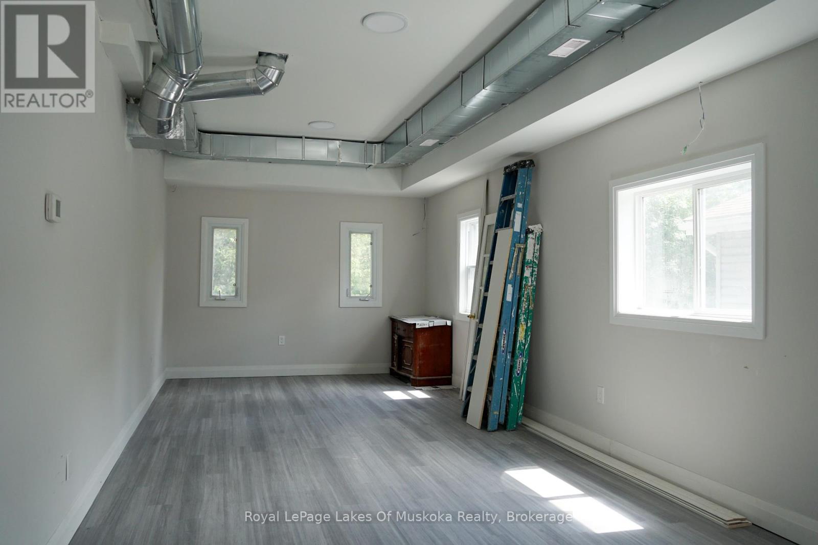 1 - 39 King William Street, Huntsville (Chaffey), ON