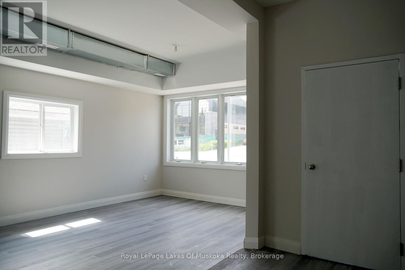 1 - 39 King William Street, Huntsville (Chaffey), ON