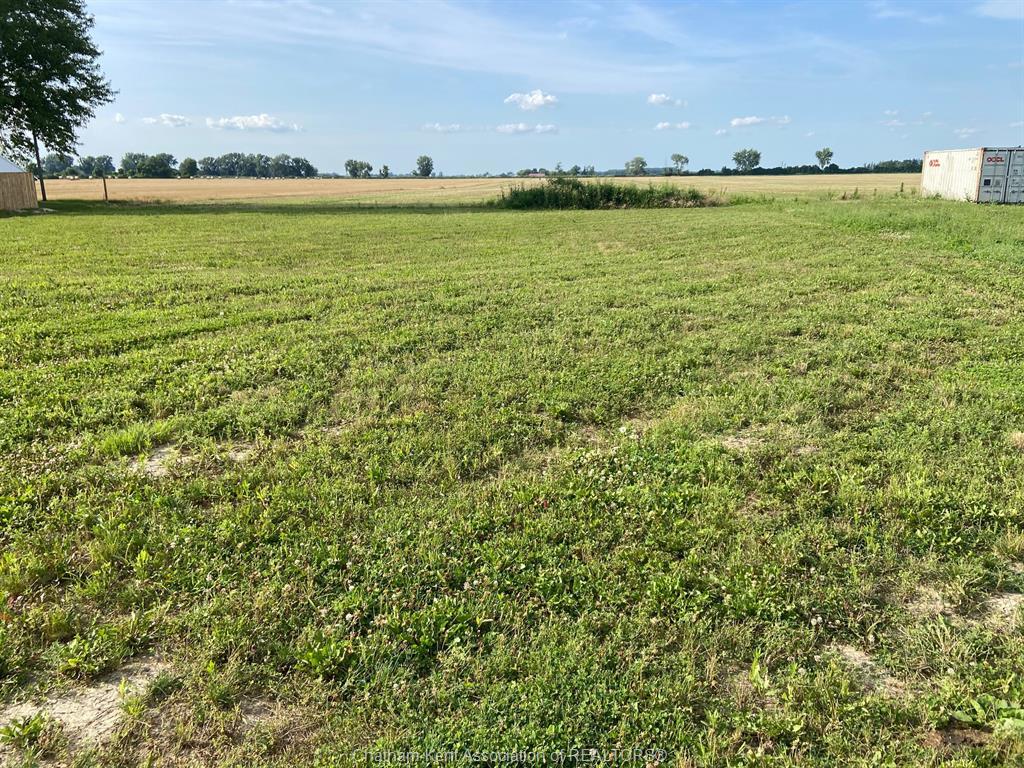 6018 Dufferin Avenue, Wallaceburg, ON