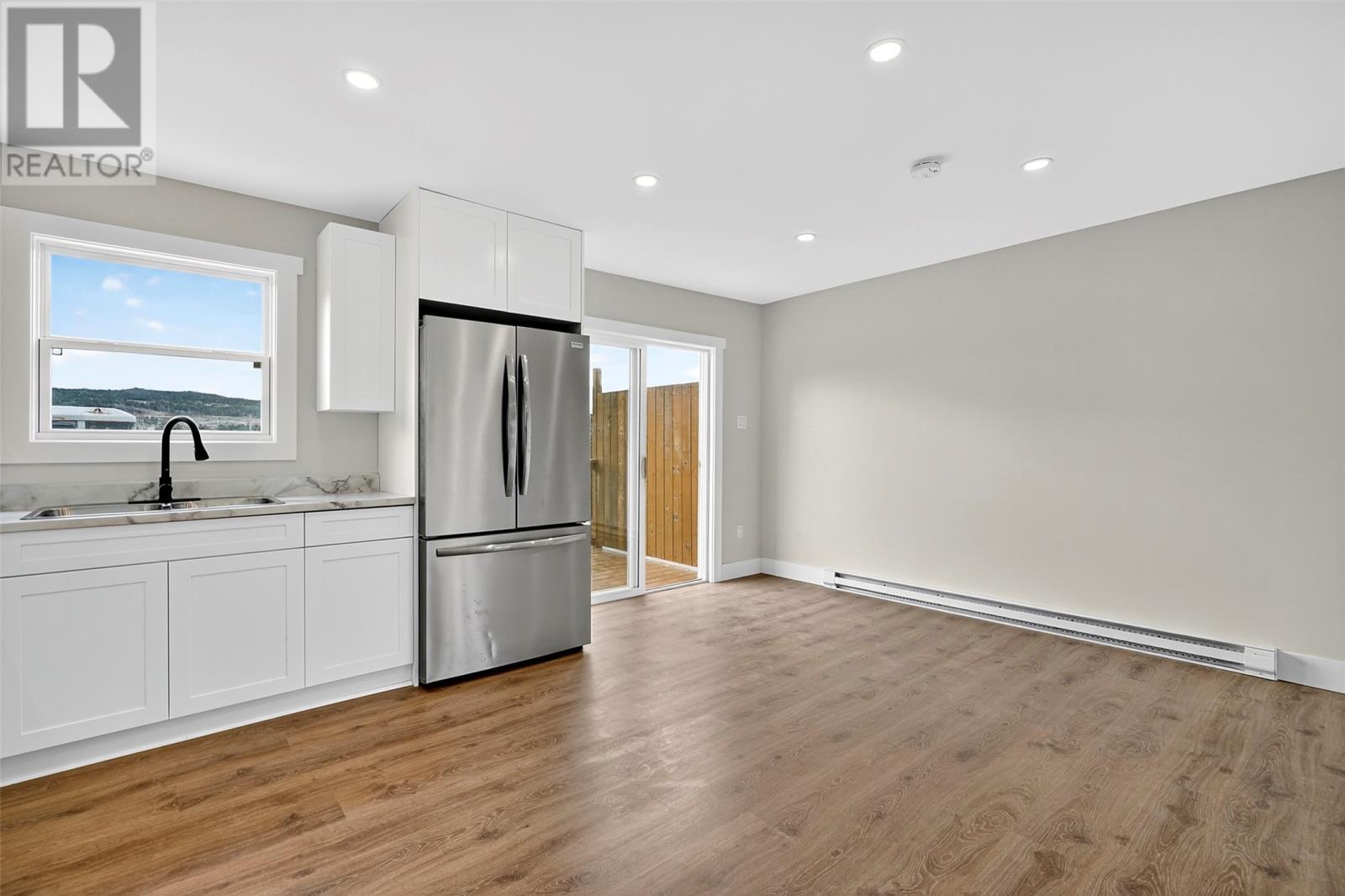 47 London Road, Carbonear, NL - Indoor Photo Showing Kitchen