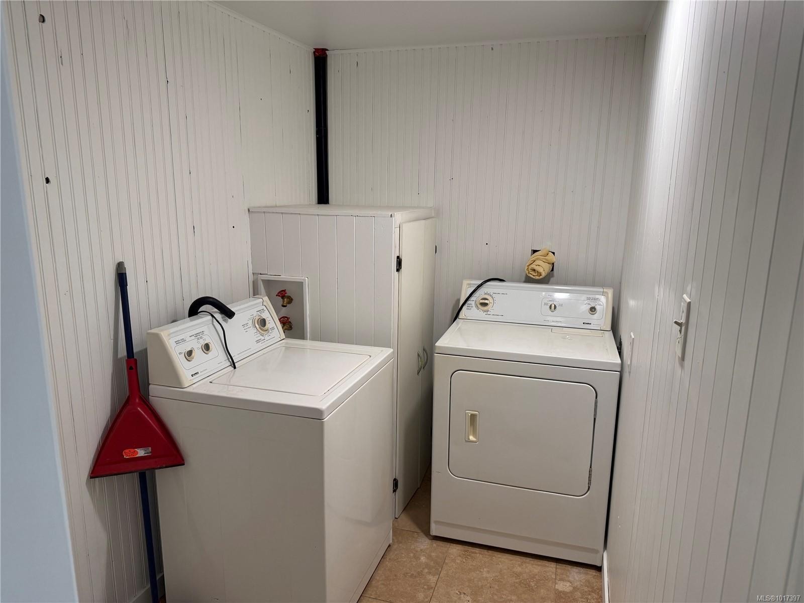 10B-1120 Shawnigan-Mill Bay Rd, Mill Bay, BC