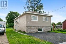 106 BISHOP STREET S North Glengarry, ON K0C 1A0