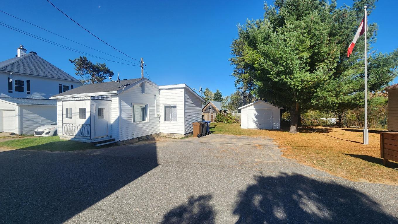 Frontage - 51 Rue St-Viateur, Saint-Zénon, QC - Outdoor