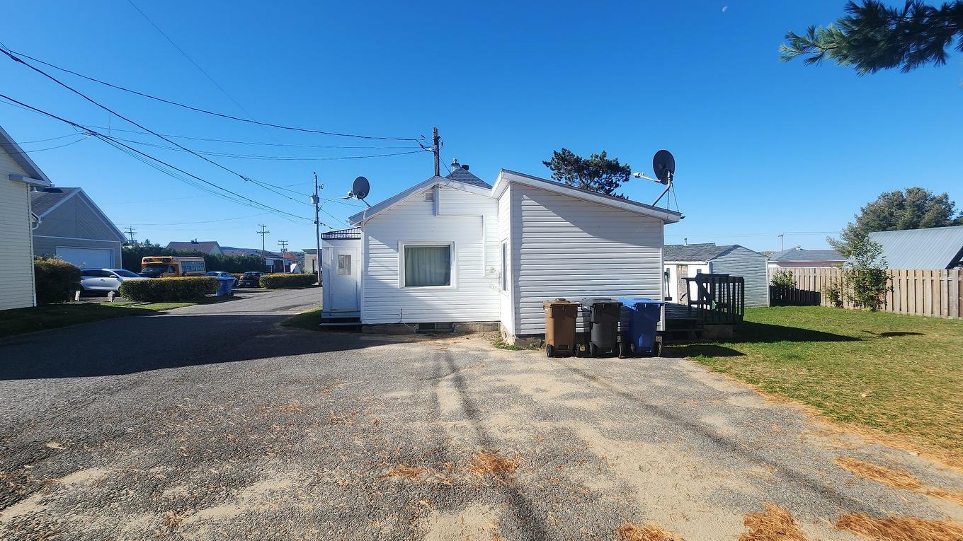 Frontage - 51 Rue St-Viateur, Saint-Zénon, QC - Outdoor