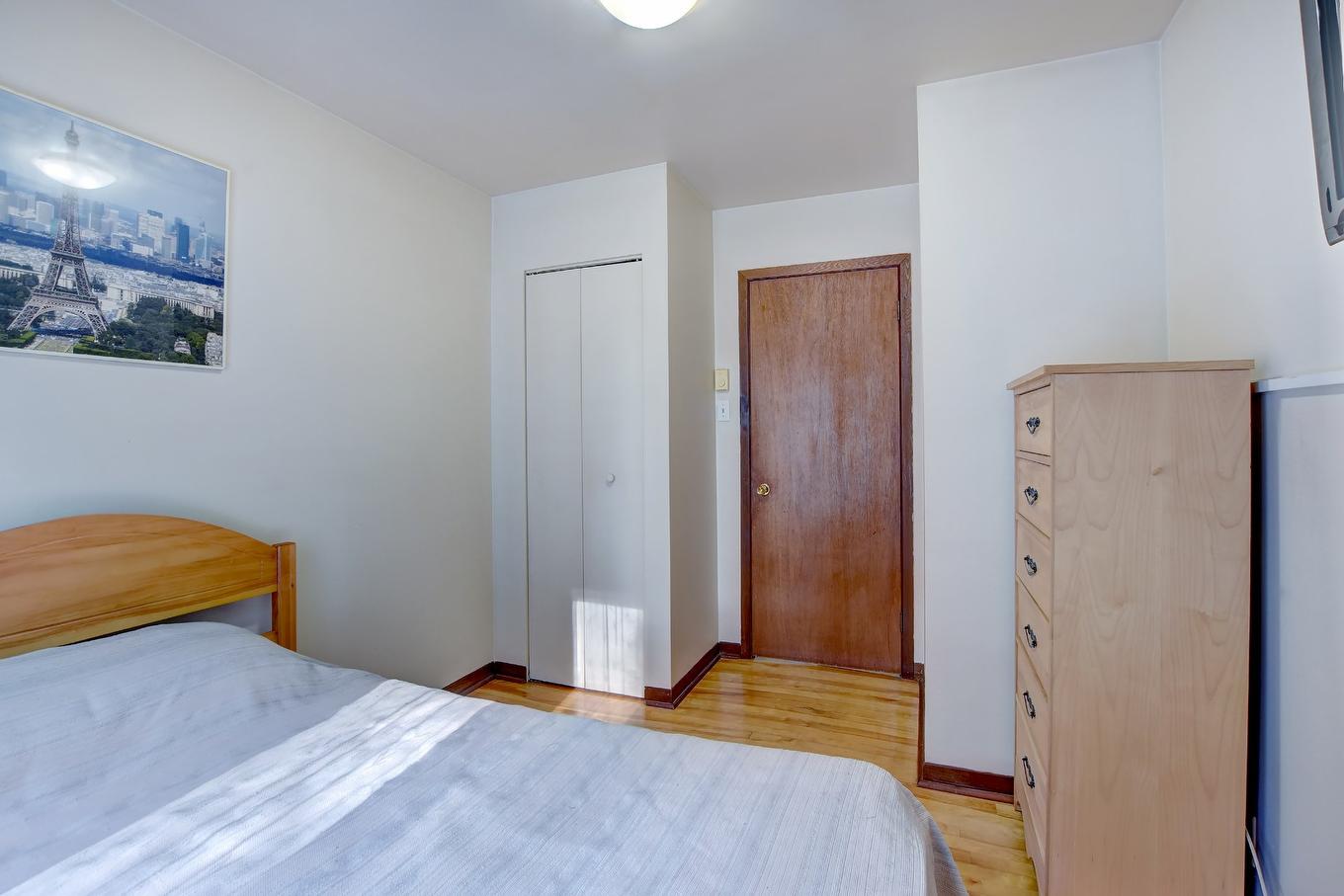 Bedroom - 2176 Ch. Langlais, Sainte-Julienne, QC - Indoor Photo Showing Bedroom