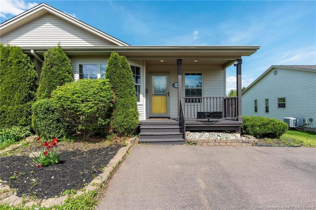 72 Colby Cres, Moncton, NB