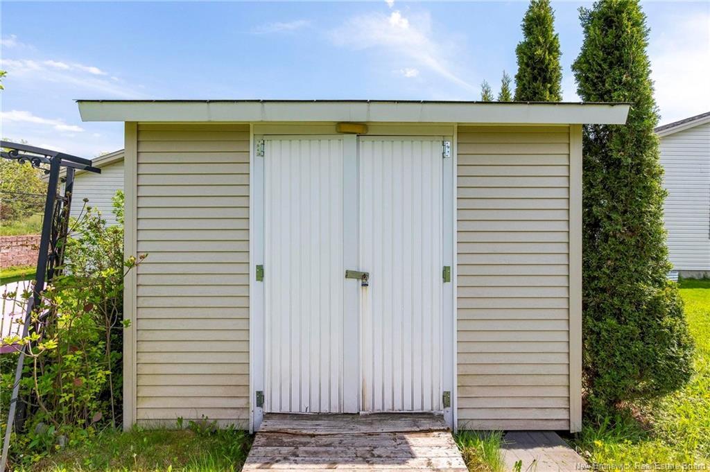 72 Colby Cres, Moncton, NB