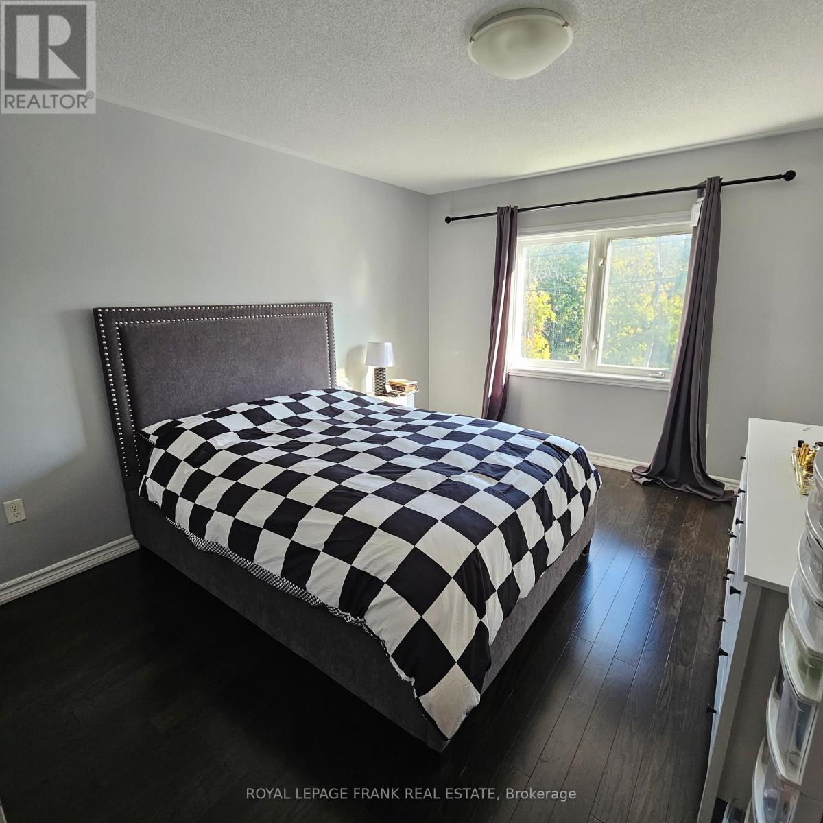 41 Milson Crescent, Essa (Angus), ON - Indoor Photo Showing Bedroom