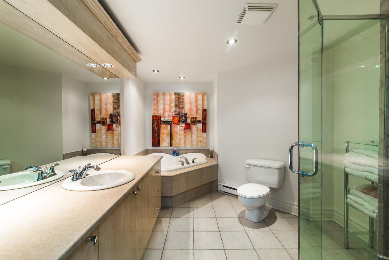 Ensuite bathroom - 409-505 Rue Lucien-L'Allier, Montréal (Ville-Marie), QC - Indoor Photo Showing Bathroom