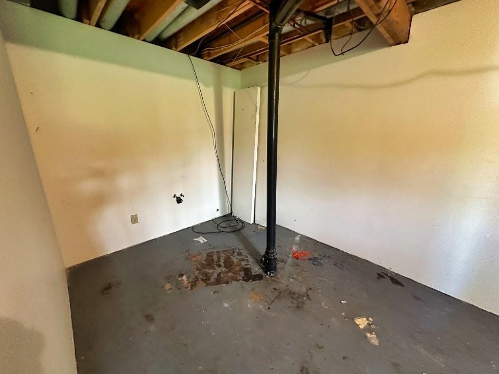 29 Parkway Place, Terrace Bay, ON - Indoor Photo Showing Basement