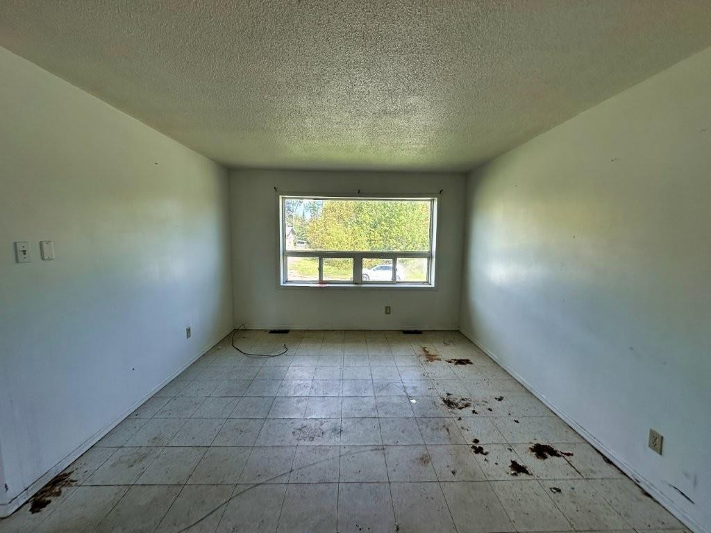 29 Parkway Place, Terrace Bay, ON - Indoor Photo Showing Other Room