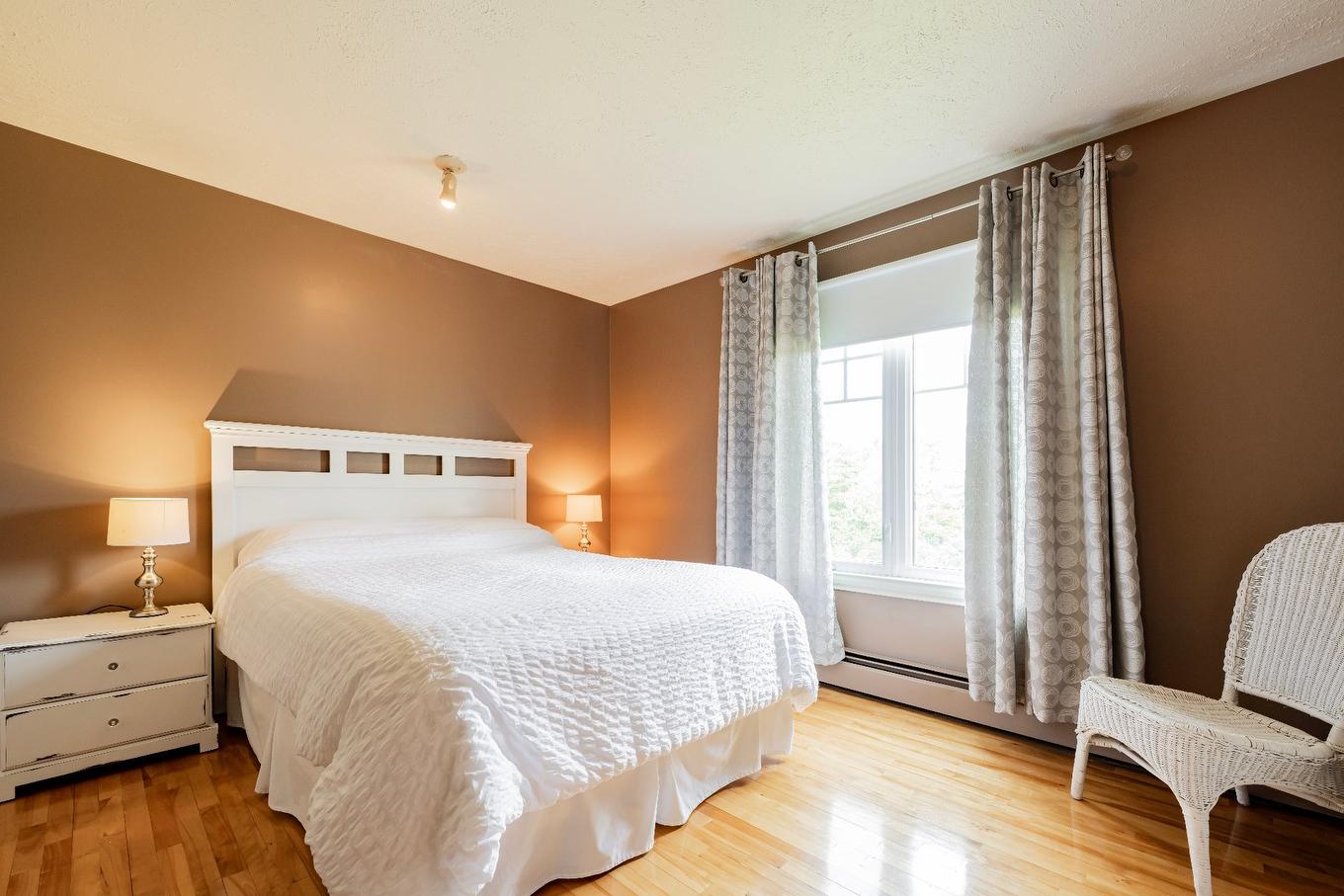Bedroom - 183 Ch. Des Gaudet, Les Îles-De-La-Madeleine, QC - Indoor Photo Showing Bedroom