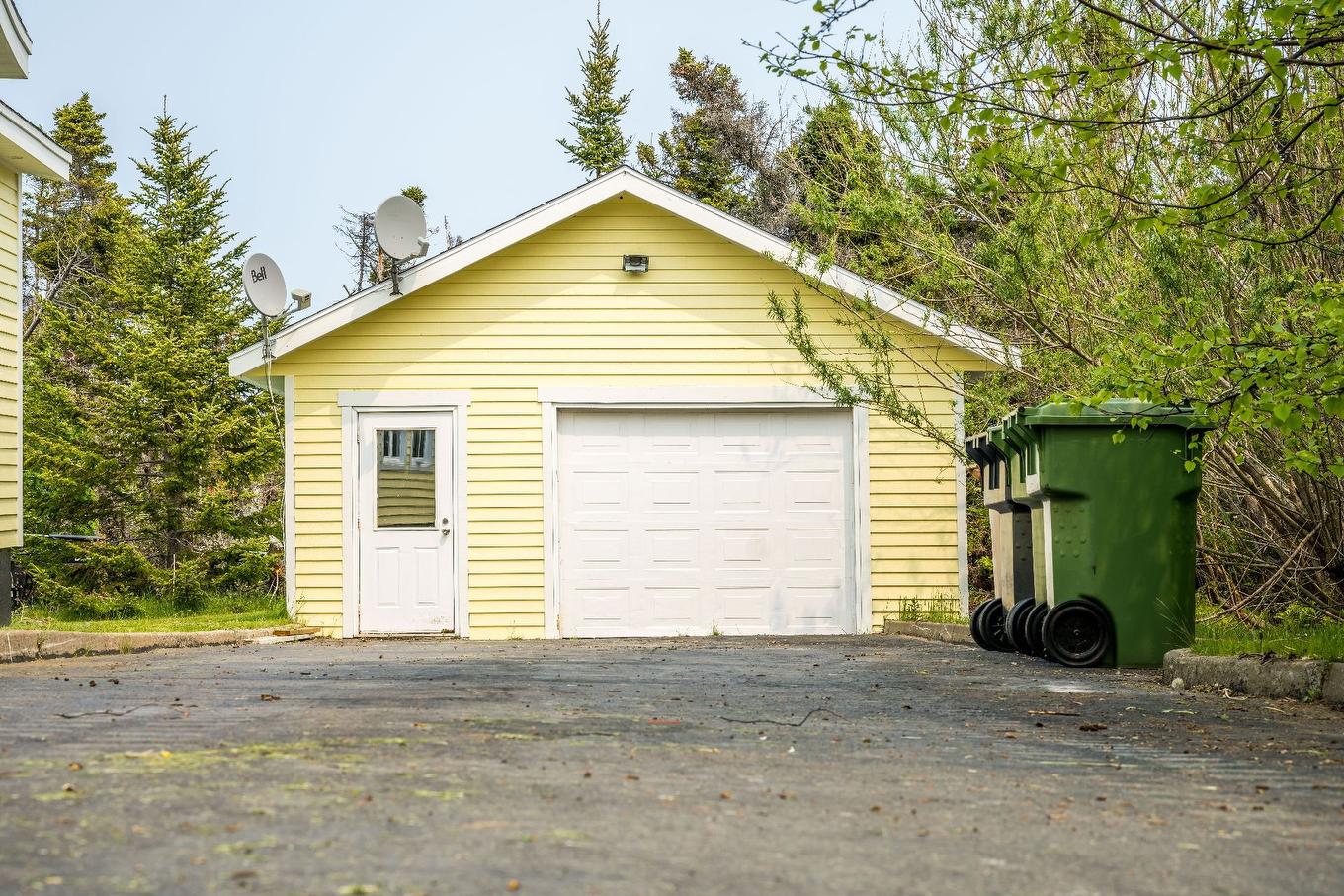 Shed - 183 Ch. Des Gaudet, Les Îles-De-La-Madeleine, QC - Outdoor