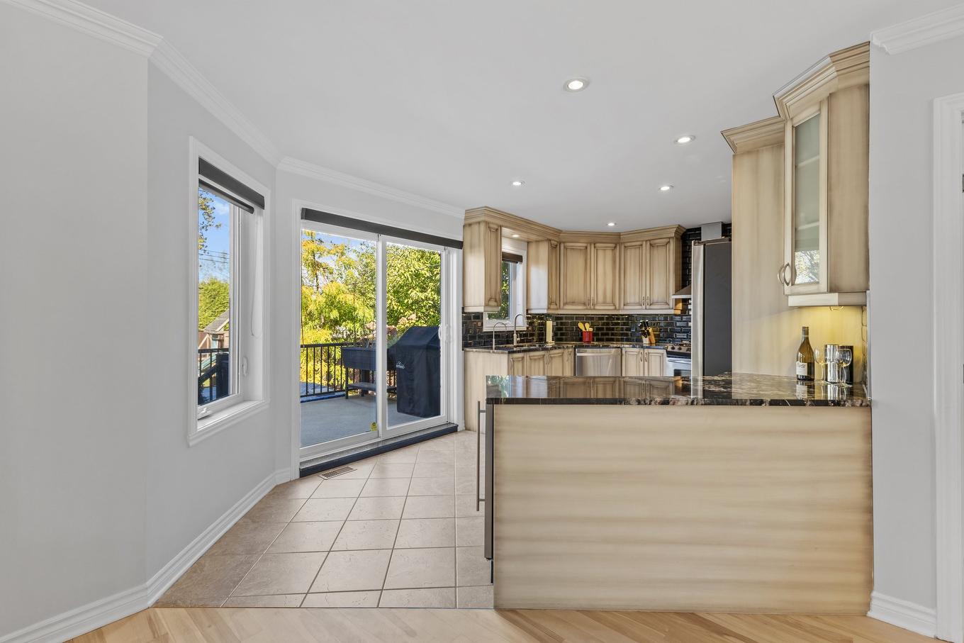 Cuisine - 10463 Rue Thomas-Paine, Montréal (Rivière-Des-Prairies/Pointe-Aux-Trembles), QC - Indoor