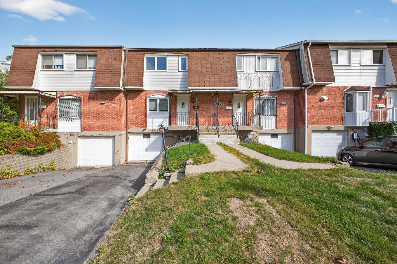 Façade - 4455 Rue Jolicoeur, Dollard-Des-Ormeaux, QC - Outdoor With Facade