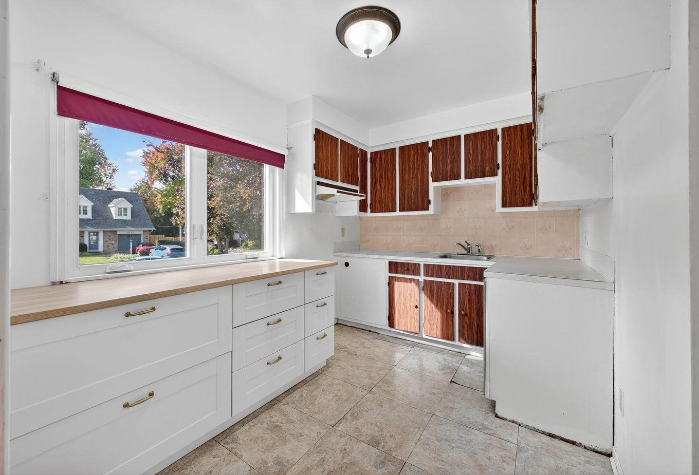 Cuisine - 4455 Rue Jolicoeur, Dollard-Des-Ormeaux, QC - Indoor Photo Showing Kitchen