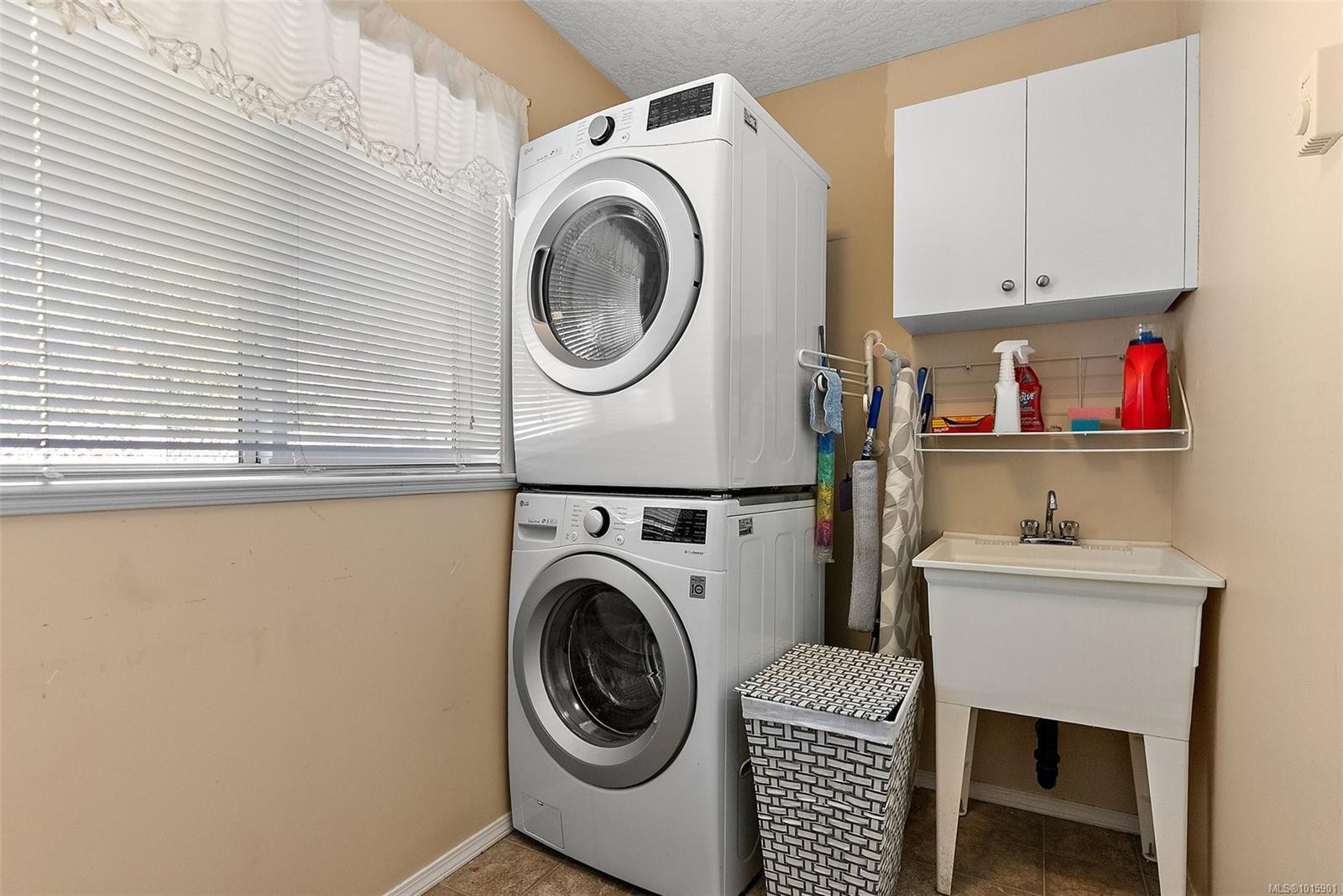 87-7570 Tetayut Rd, Central Saanich, BC