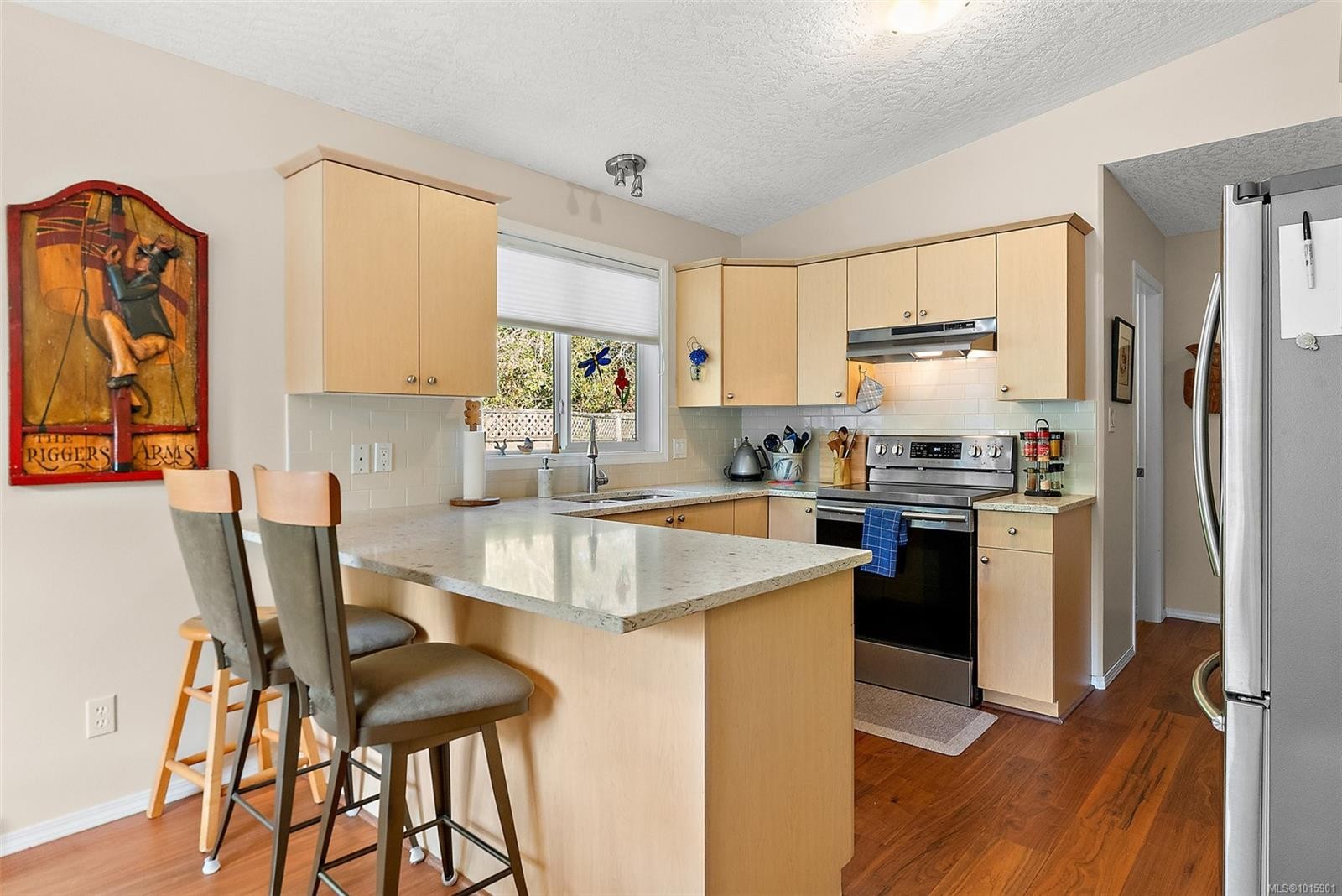 87-7570 Tetayut Rd, Central Saanich, BC