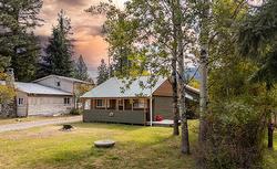 169 6th Street Tulameen, BC V0X 1W0