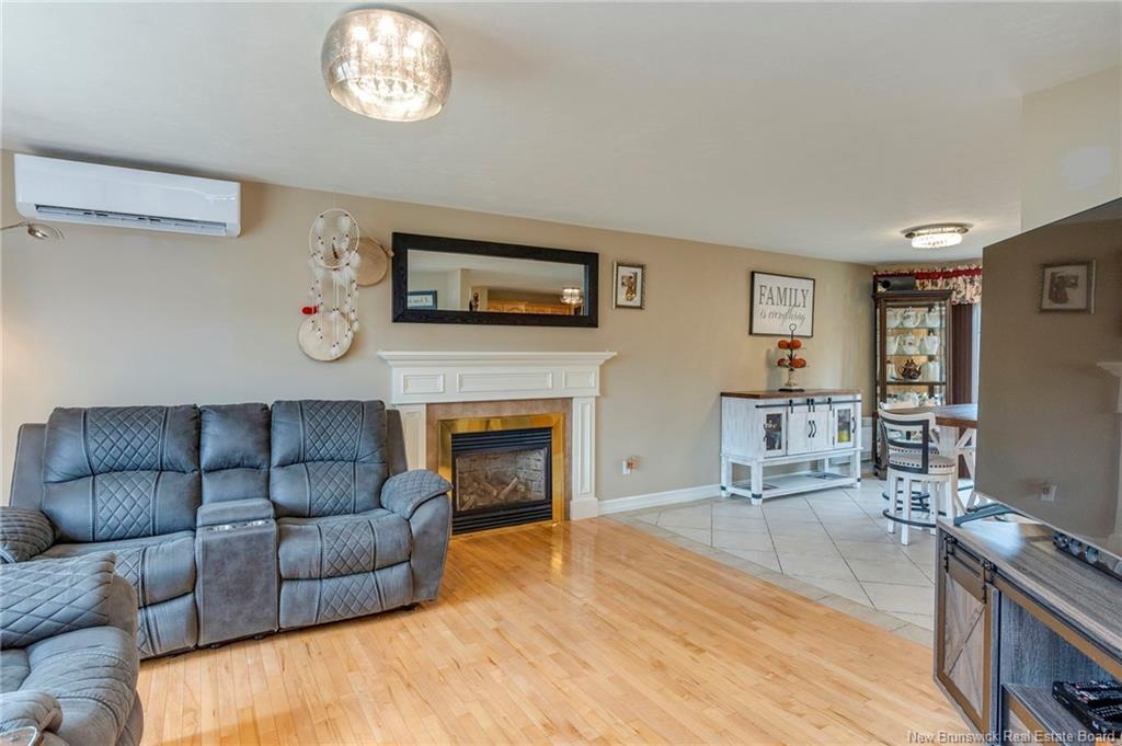 86 Murielle Cres, Dieppe, NB