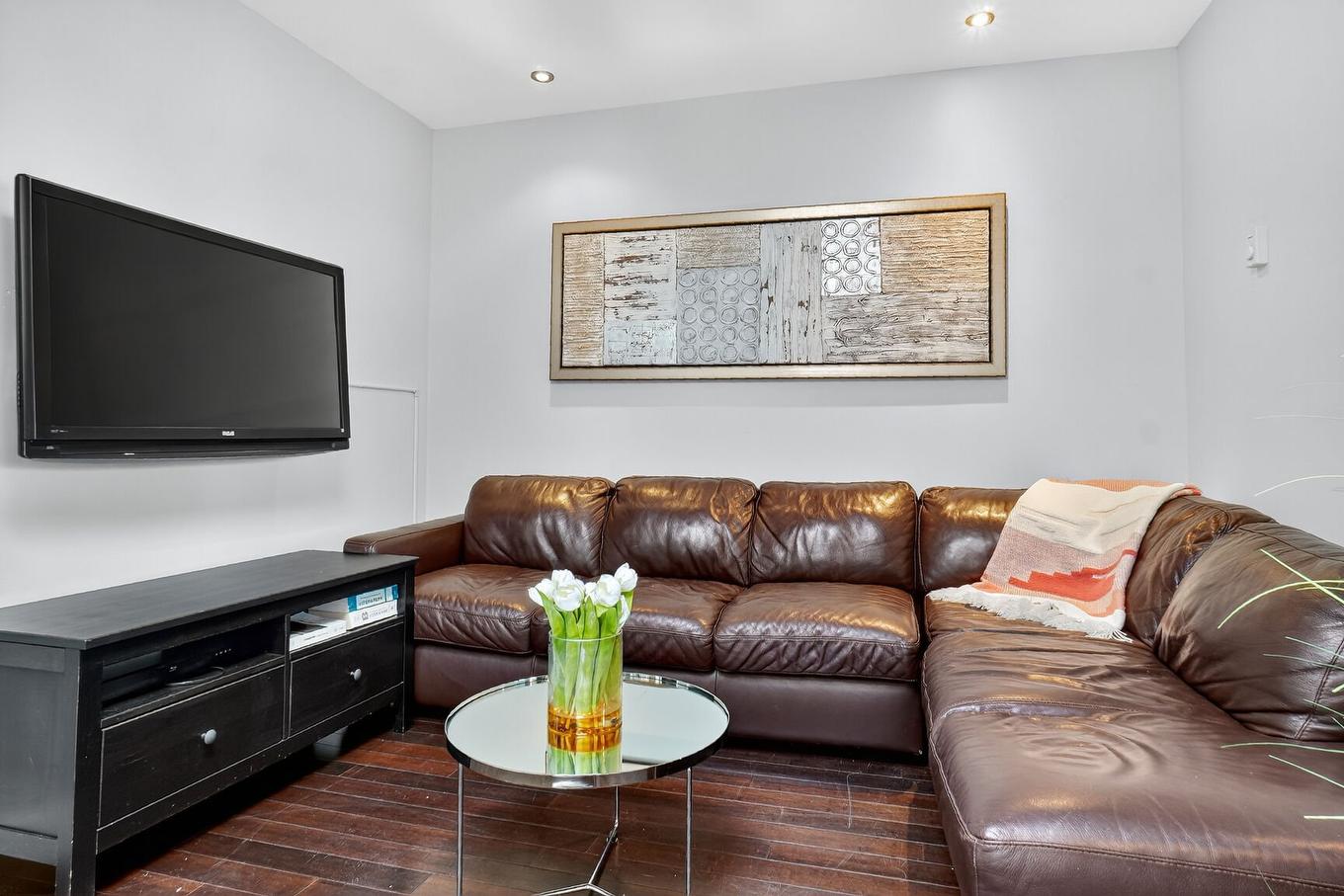 Salon - 139 Rue Rose-De-Lima, Montréal (Le Sud-Ouest), QC - Indoor Photo Showing Living Room