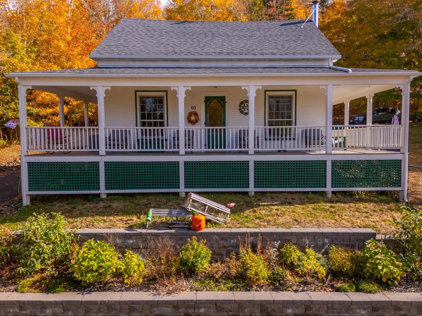 40 Chute Road, Bear River, NS