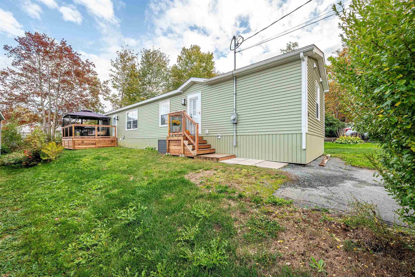 404 Glenrise Drive, Beaver Bank, NS