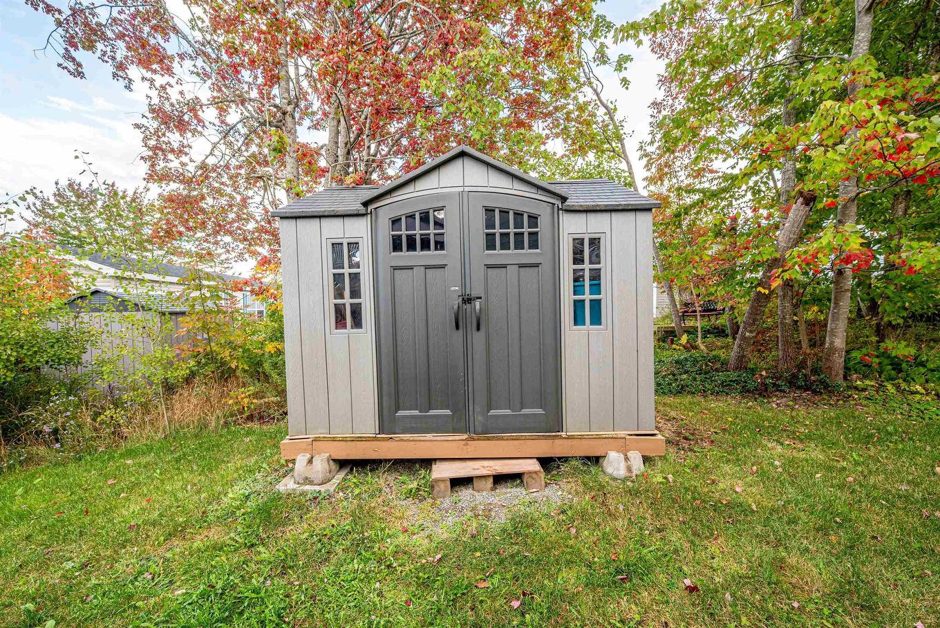 404 Glenrise Drive, Beaver Bank, NS