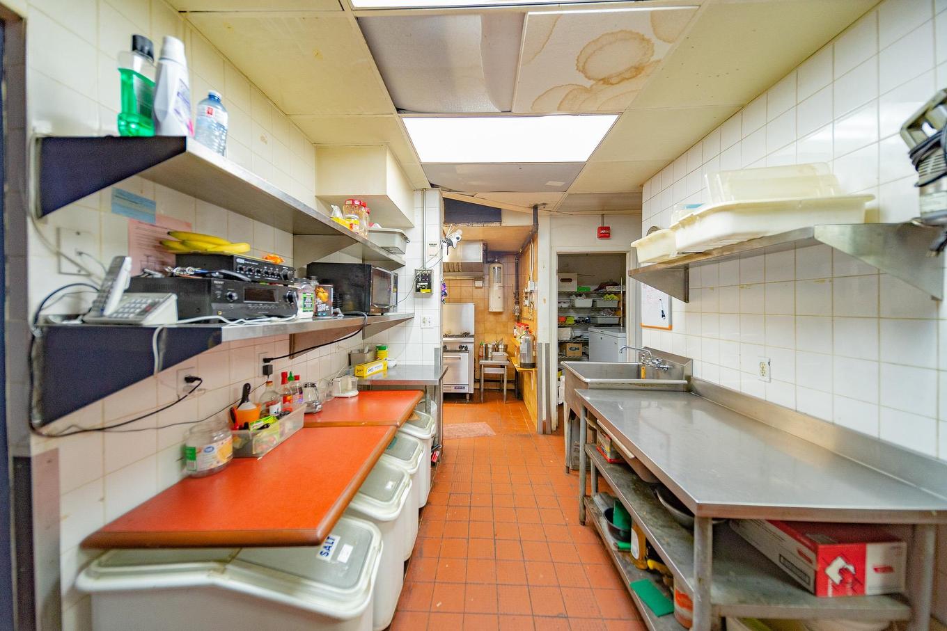 123 Queen Street, Charlottetown, PE