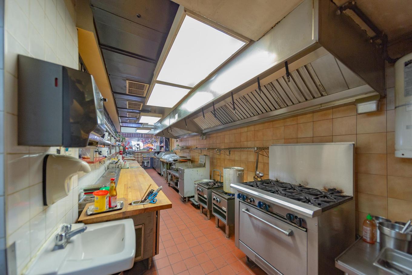 123 Queen Street, Charlottetown, PE